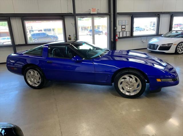 used 1995 Chevrolet Corvette car, priced at $14,977