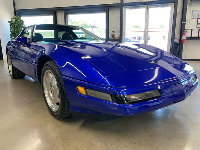 used 1995 Chevrolet Corvette car, priced at $14,977