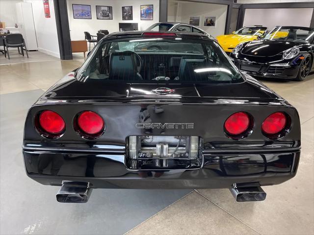 used 1986 Chevrolet Corvette car, priced at $13,977