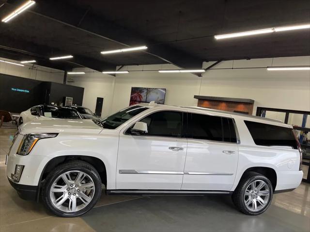 used 2017 Cadillac Escalade ESV car, priced at $33,977