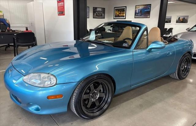 used 2001 Mazda MX-5 Miata car, priced at $12,977