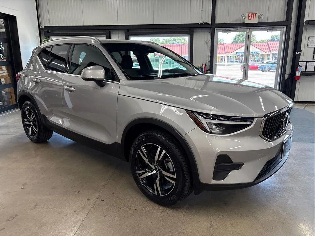 used 2025 Volvo XC40 car, priced at $29,977