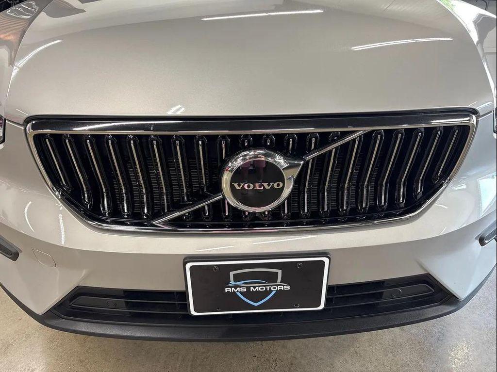 used 2025 Volvo XC40 car, priced at $29,977
