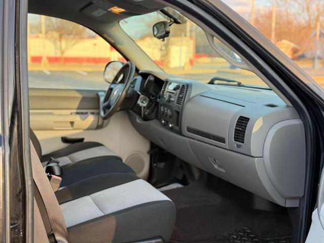 used 2009 Chevrolet Silverado 1500 car, priced at $6,500
