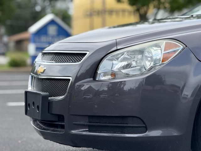 used 2011 Chevrolet Malibu car, priced at $5,500