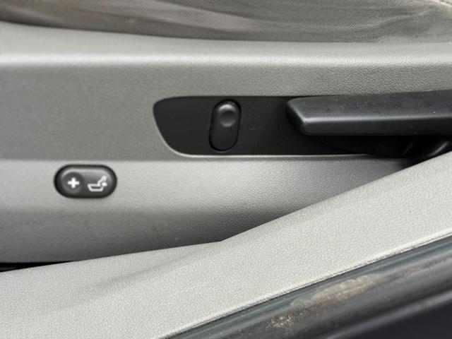 used 2011 Chevrolet Malibu car, priced at $5,500