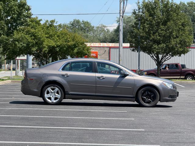 used 2010 Chevrolet Malibu car, priced at $4,250