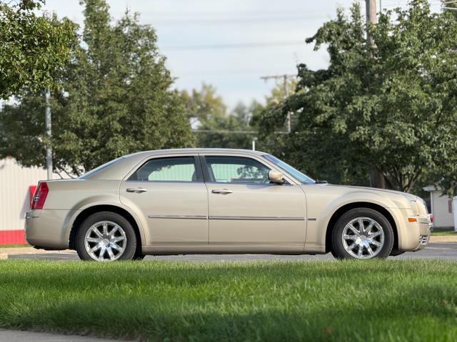 used 2009 Chrysler 300 car, priced at $6,500