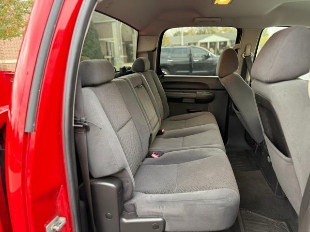 used 2007 GMC Sierra 1500 car, priced at $7,995