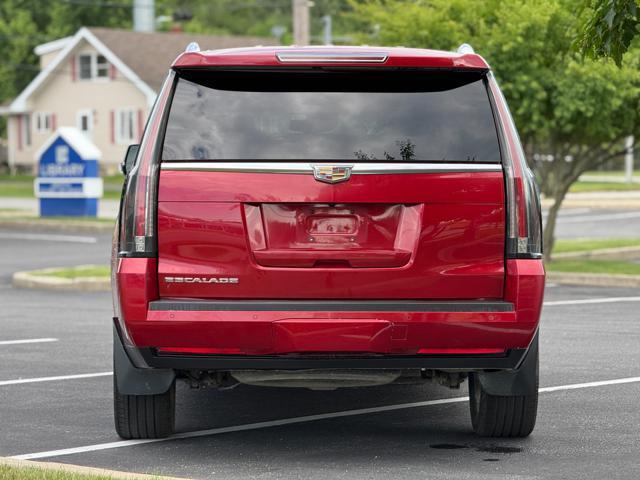 used 2015 Cadillac Escalade ESV car, priced at $11,500