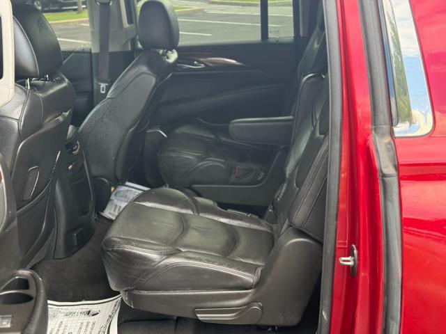 used 2015 Cadillac Escalade ESV car, priced at $11,500