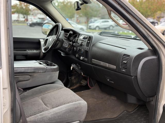 used 2008 Chevrolet Silverado 2500 car, priced at $10,500