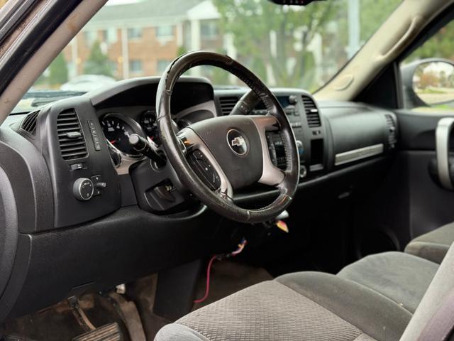 used 2008 Chevrolet Silverado 2500 car, priced at $10,500