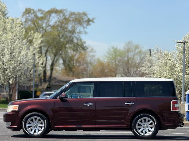 used 2009 Ford Flex car, priced at $4,700