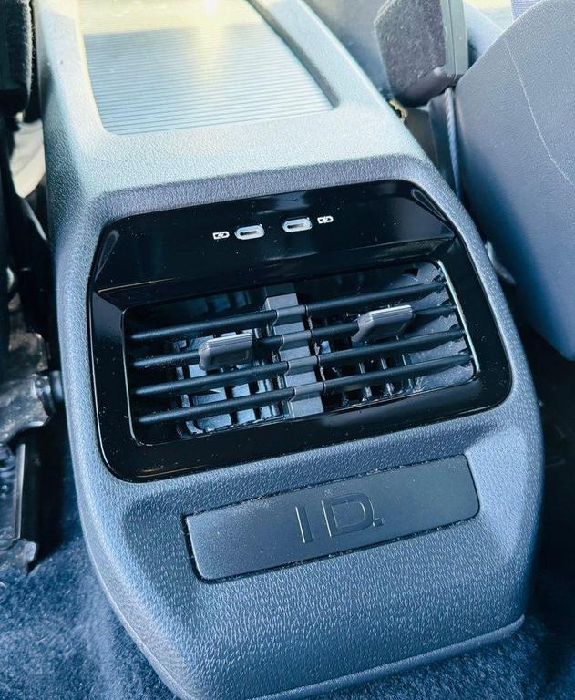 used 2021 Volkswagen ID.4 car, priced at $17,488