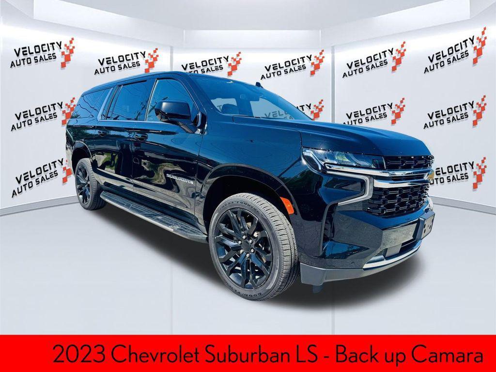 used 2023 Chevrolet Suburban car, priced at $39,990