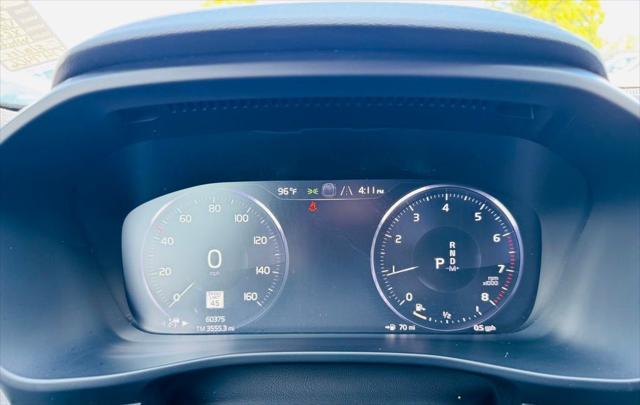 used 2019 Volvo XC40 car, priced at $20,777
