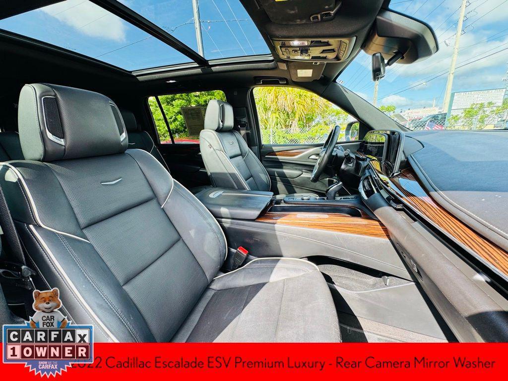 used 2022 Cadillac Escalade ESV car, priced at $58,477