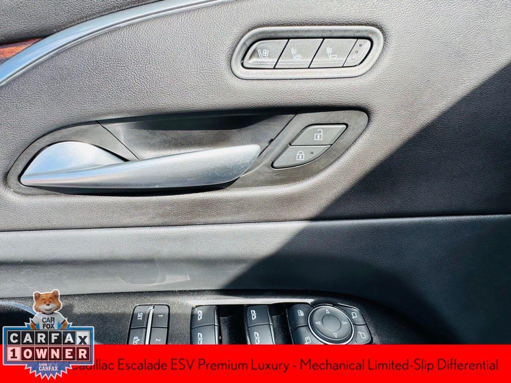 used 2022 Cadillac Escalade ESV car, priced at $58,477