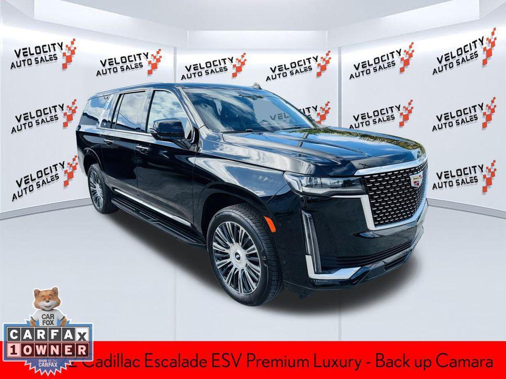 used 2022 Cadillac Escalade ESV car, priced at $58,477
