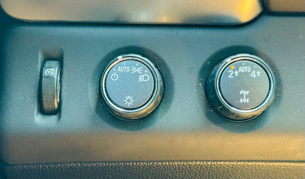 used 2019 Chevrolet Suburban car, priced at $19,990