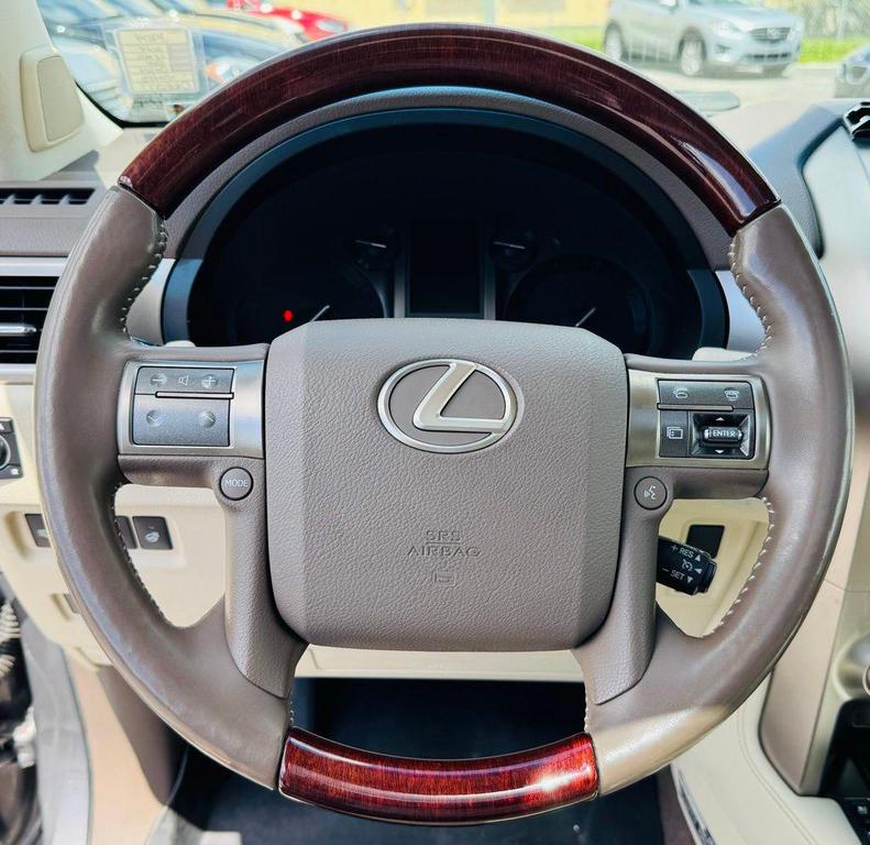 used 2014 Lexus GX 460 car, priced at $21,777