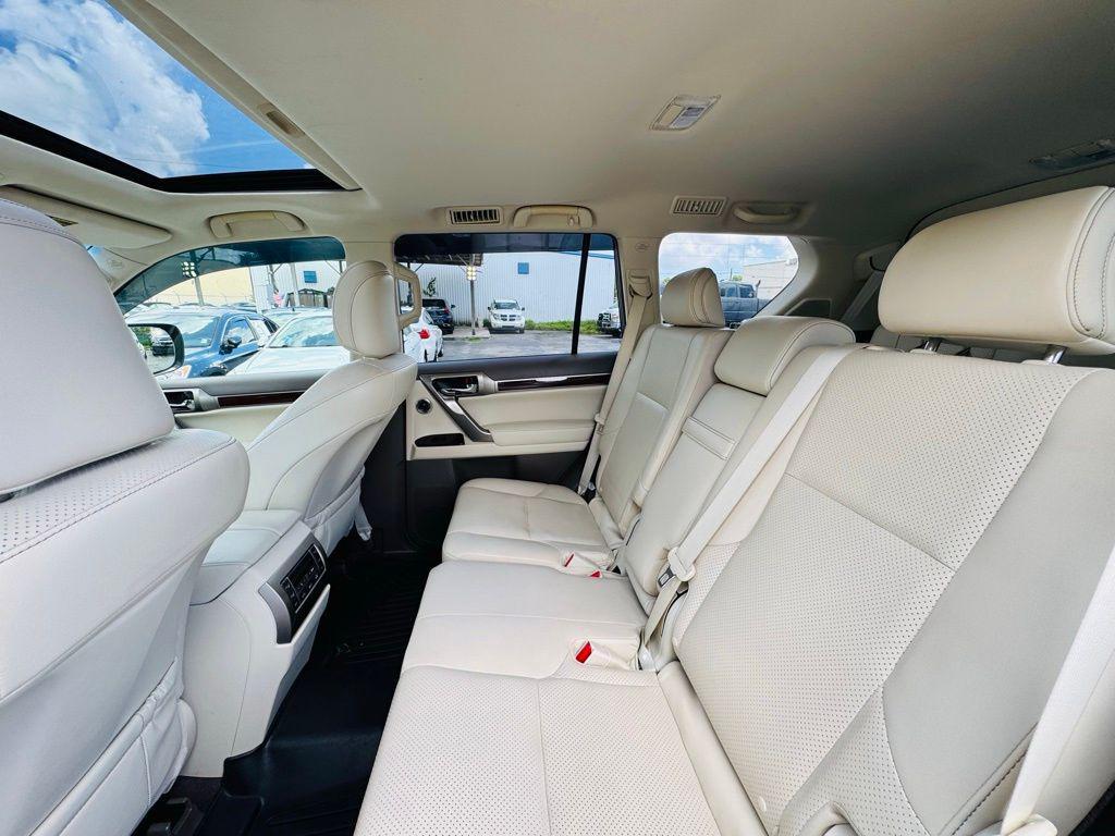 used 2014 Lexus GX 460 car, priced at $21,777