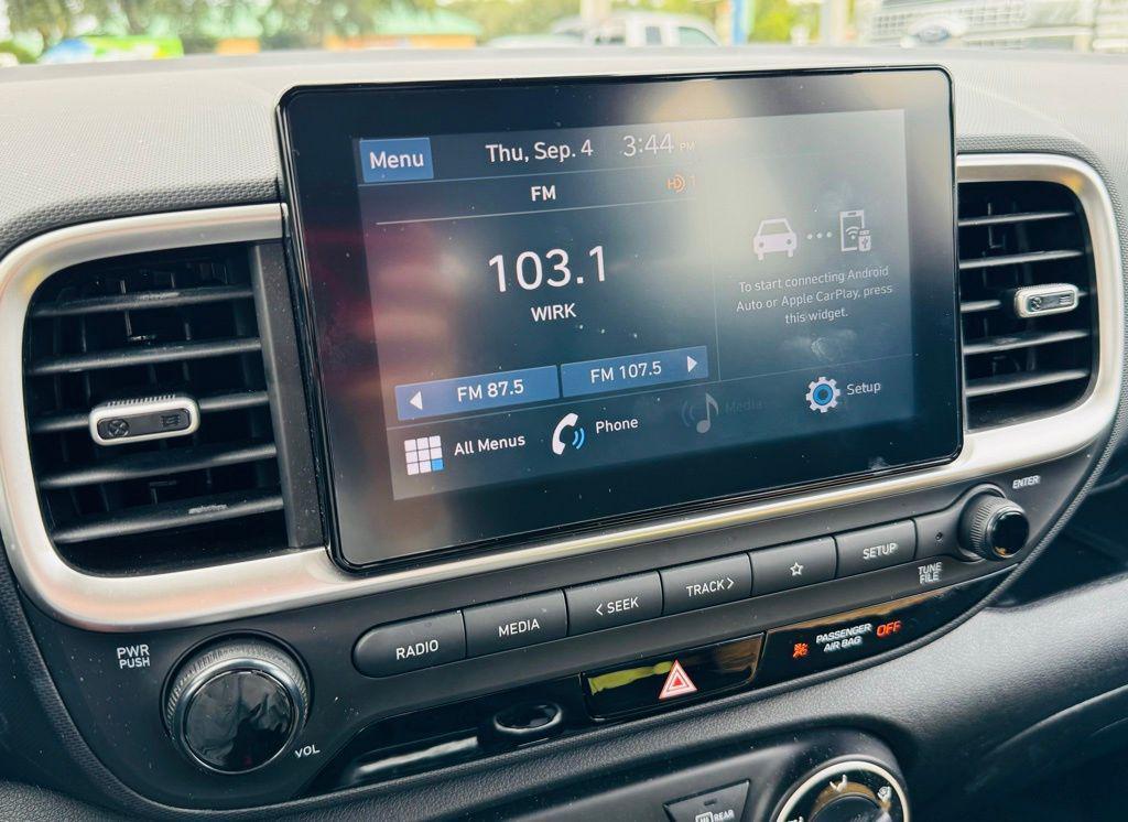 used 2021 Hyundai Venue car, priced at $14,990