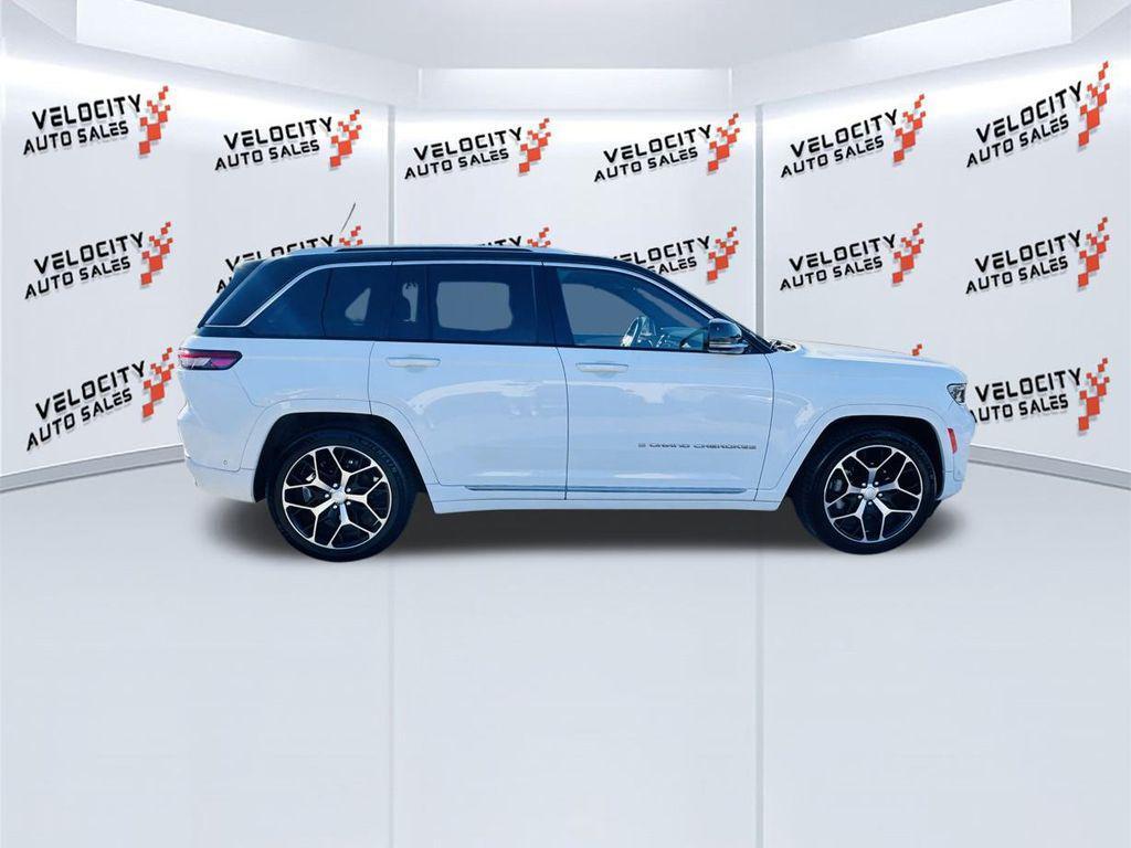 used 2022 Jeep Grand Cherokee car, priced at $35,500