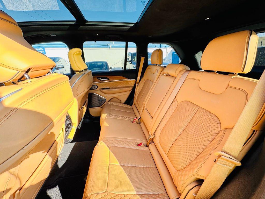 used 2022 Jeep Grand Cherokee car, priced at $35,500