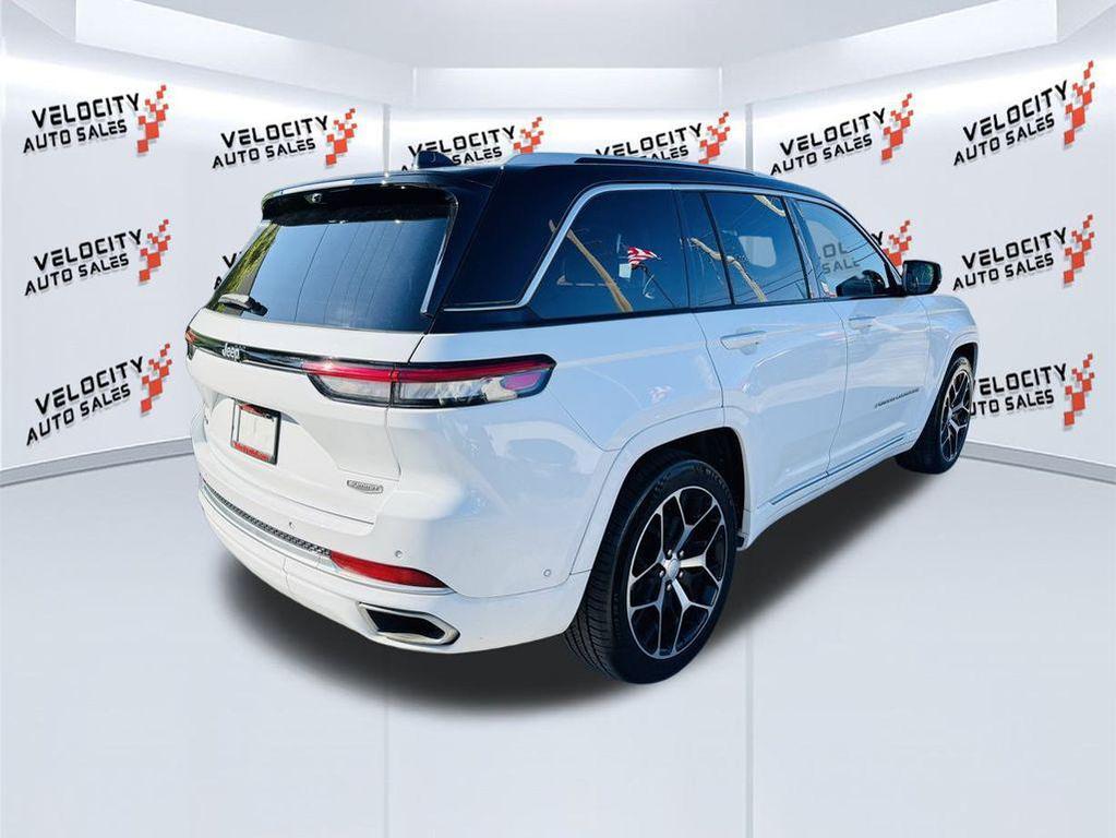 used 2022 Jeep Grand Cherokee car, priced at $35,500