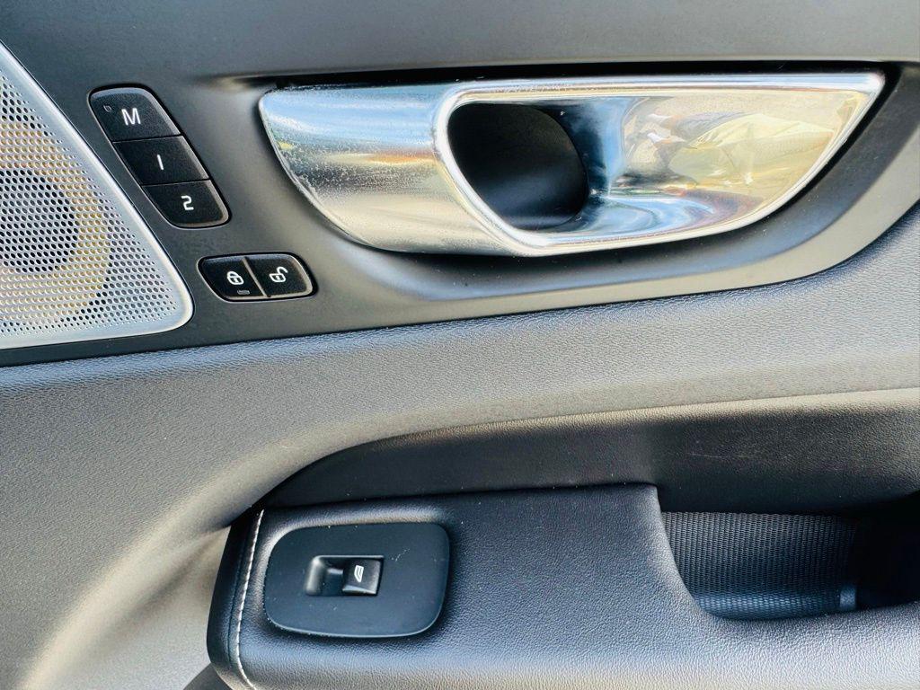 used 2019 Volvo XC60 car, priced at $20,777