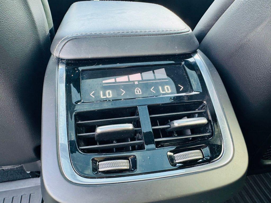 used 2019 Volvo XC60 car, priced at $20,777