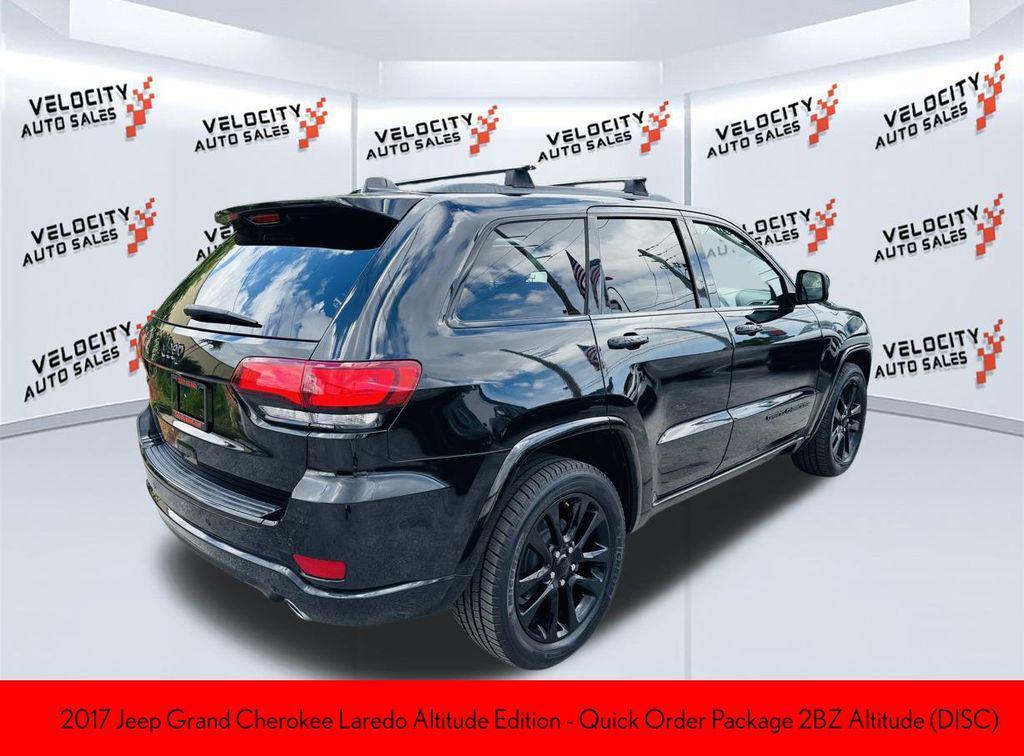 used 2017 Jeep Grand Cherokee car, priced at $15,308