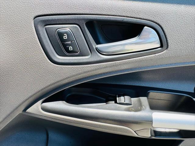 used 2020 Ford Transit Connect car, priced at $18,990