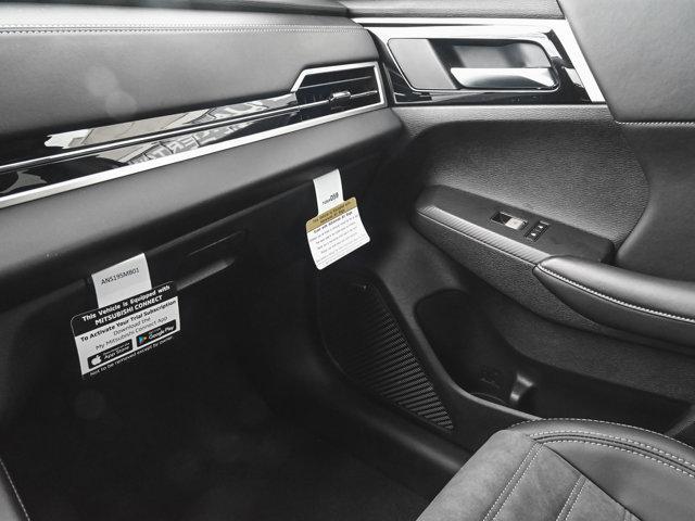 new 2025 Mitsubishi Outlander car, priced at $38,015