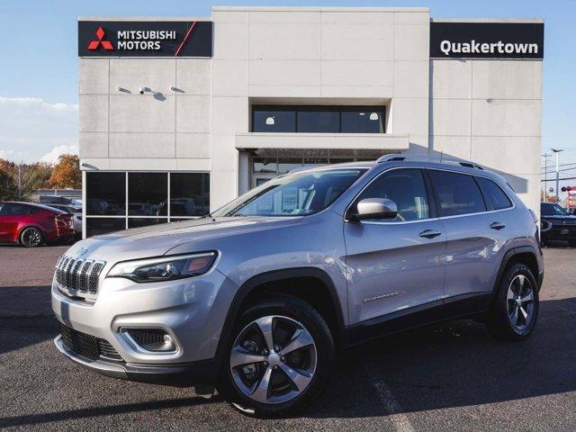 used 2019 Jeep Cherokee car, priced at $17,490