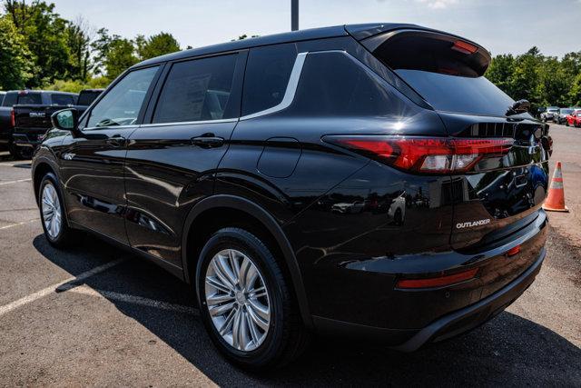 new 2025 Mitsubishi Outlander car, priced at $42,480