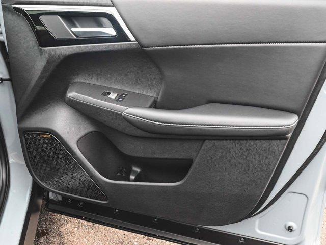 new 2025 Mitsubishi Outlander car, priced at $41,385