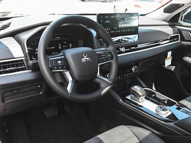new 2025 Mitsubishi Outlander car, priced at $41,585