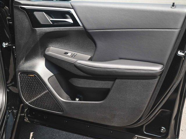 new 2025 Mitsubishi Outlander car, priced at $41,585