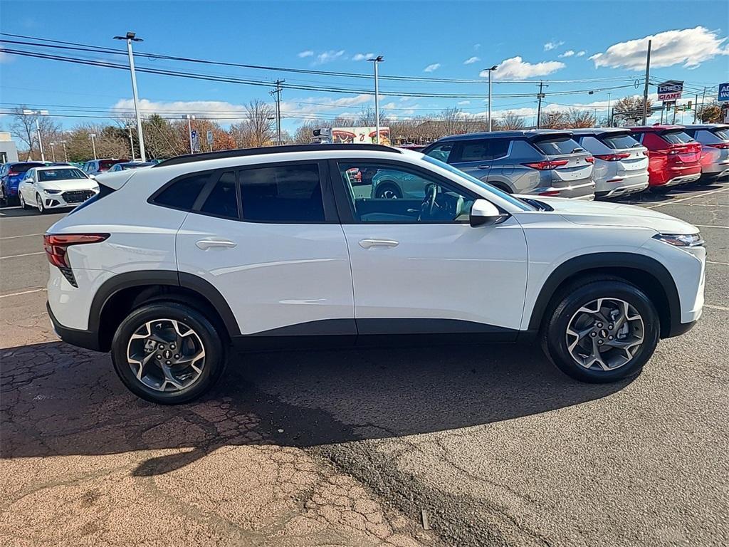 used 2025 Chevrolet Trax car, priced at $22,490