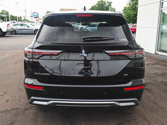 new 2025 Mitsubishi Outlander car, priced at $37,635