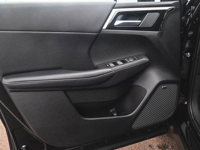 new 2025 Mitsubishi Outlander car, priced at $37,635
