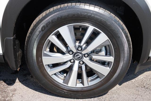 used 2022 Nissan Pathfinder car, priced at $31,990