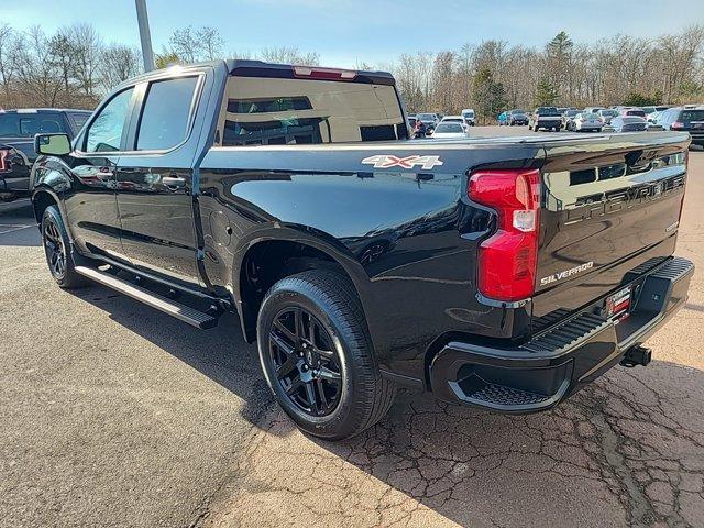 used 2022 Chevrolet Silverado 1500 car, priced at $33,985