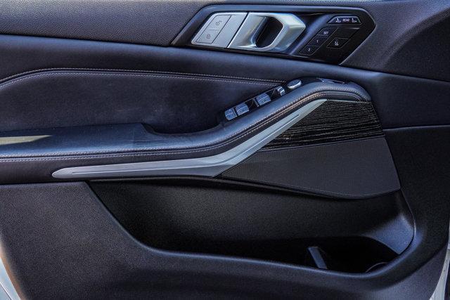 used 2022 BMW X7 car, priced at $40,490