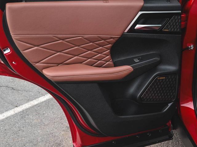 new 2025 Mitsubishi Outlander car, priced at $46,945