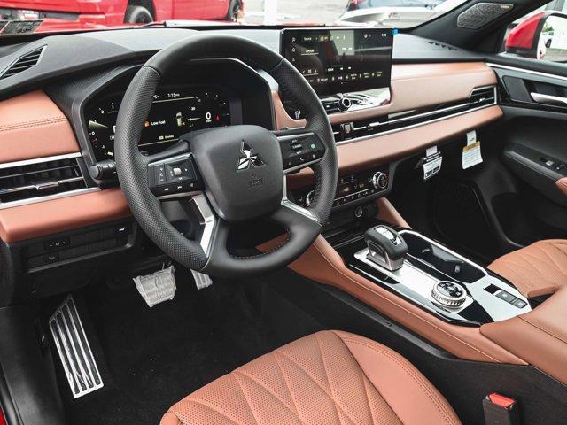 new 2025 Mitsubishi Outlander car, priced at $46,945
