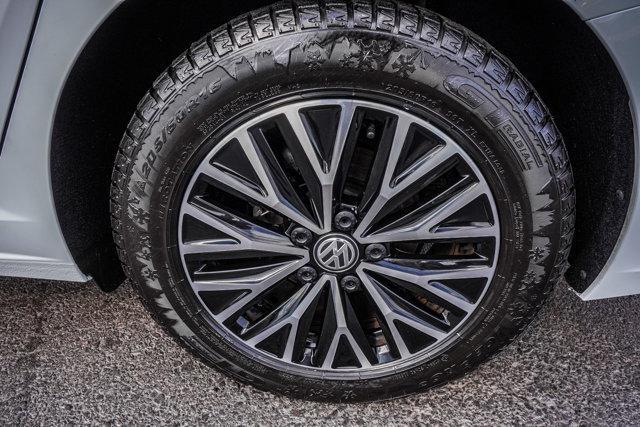used 2021 Volkswagen Jetta car, priced at $15,490